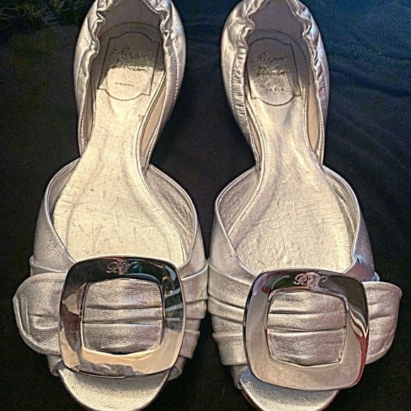Roger Vivier Shoes - Authentic Roger Vivier Roger Vivier Shoes - Authentic Roger Vivier